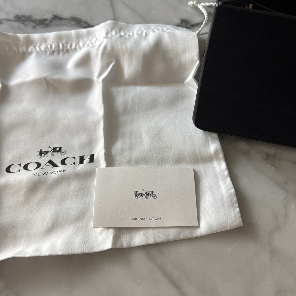 Coach Bowery Mini Crossbody Black Leather - Picture 7 of 7
